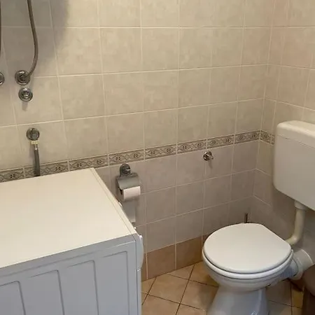 Apartman Lodo Apartman