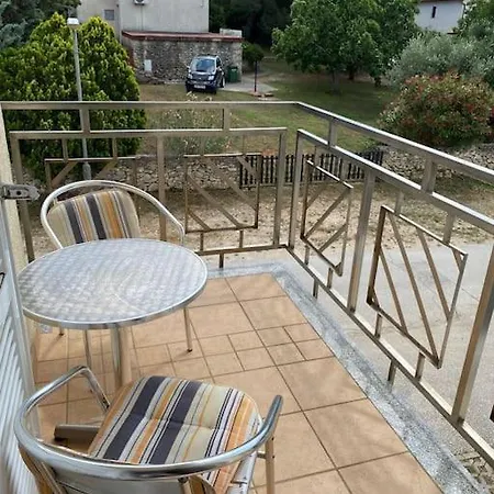 Apartman Lodo *